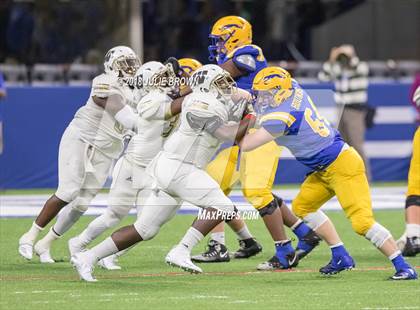 Thumbnail 3 in Warren Central vs. Carmel (IHSAA 6A Final) photogallery.