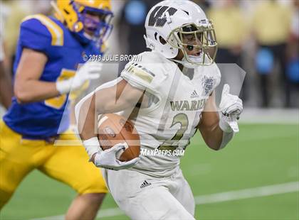 Thumbnail 3 in Warren Central vs. Carmel (IHSAA 6A Final) photogallery.
