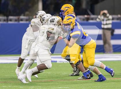 Thumbnail 2 in Warren Central vs. Carmel (IHSAA 6A Final) photogallery.