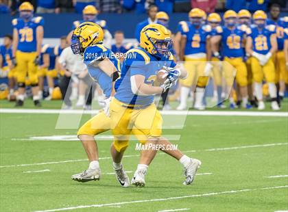 Thumbnail 3 in Warren Central vs. Carmel (IHSAA 6A Final) photogallery.