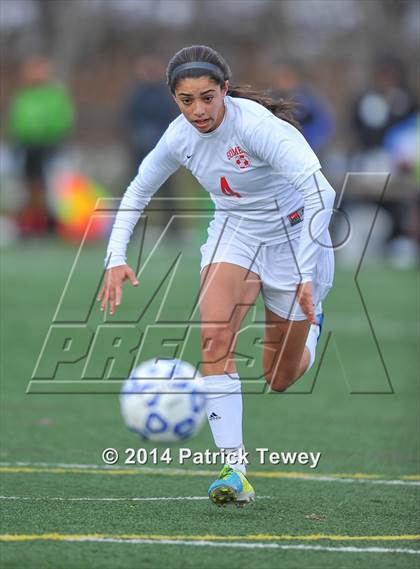 Thumbnail 1 in Somers vs. Jamesville-DeWitt (NYSPHSAA Class A Semifinal) photogallery.