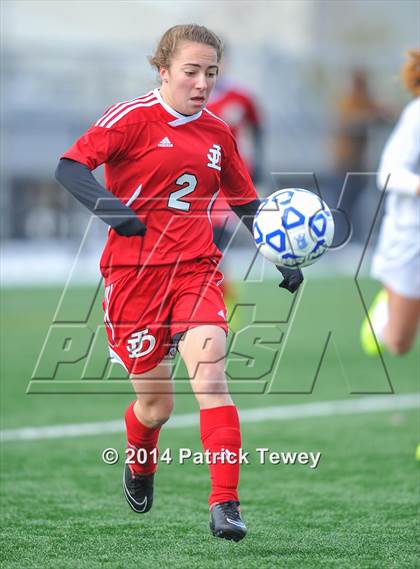 Thumbnail 1 in Somers vs. Jamesville-DeWitt (NYSPHSAA Class A Semifinal) photogallery.