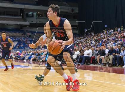 Thumbnail 1 in DeSoto vs. Atascocita (UIL 6A Final) photogallery.