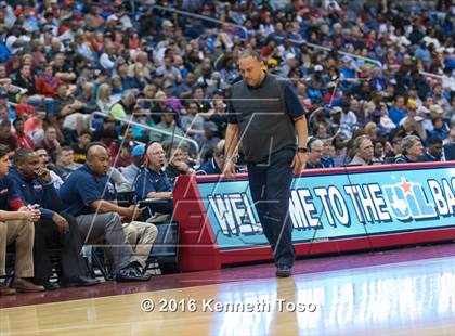 Thumbnail 2 in DeSoto vs. Atascocita (UIL 6A Final) photogallery.
