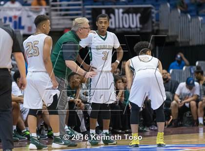 Thumbnail 3 in DeSoto vs. Atascocita (UIL 6A Final) photogallery.