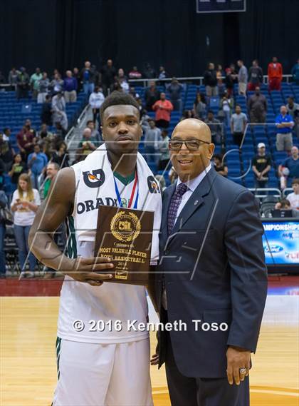Thumbnail 1 in DeSoto vs. Atascocita (UIL 6A Final) photogallery.