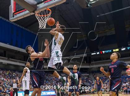 Thumbnail 3 in DeSoto vs. Atascocita (UIL 6A Final) photogallery.
