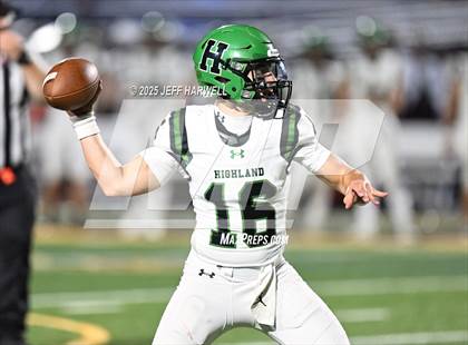 Thumbnail 3 in Highland @ Copley photogallery.