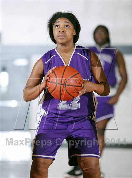 Thumbnail 2 in Castlemont vs. Rodriguez (MLK-Shootout)  photogallery.