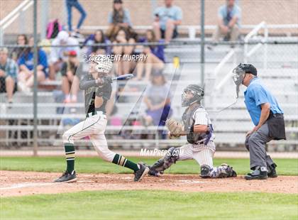 Thumbnail 3 in Manitou Springs vs. Bayfield (CHSAA 3A Playoffs) photogallery.