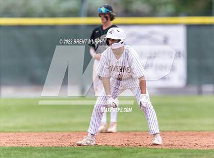 Thumbnail 3 in Manitou Springs vs. Bayfield (CHSAA 3A Playoffs) photogallery.