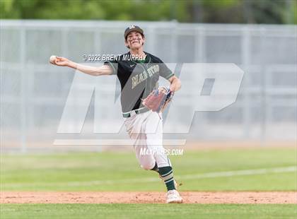Thumbnail 1 in Manitou Springs vs. Bayfield (CHSAA 3A Playoffs) photogallery.