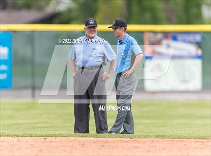 Thumbnail 3 in Manitou Springs vs. Bayfield (CHSAA 3A Playoffs) photogallery.