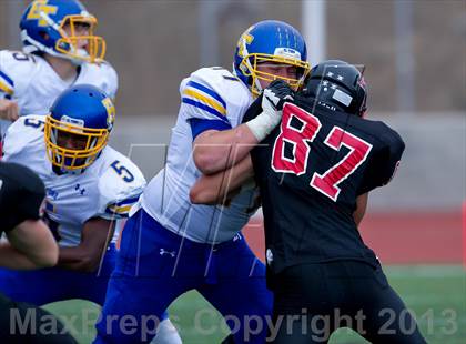 Thumbnail 1 in El Toro @ Palos Verdes photogallery.