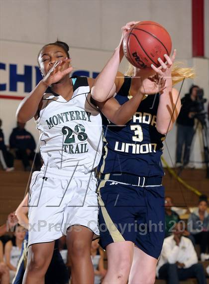 Thumbnail 1 in Nevada Union vs. Monterey Trail (Christian Brothers Holiday Classic) photogallery.