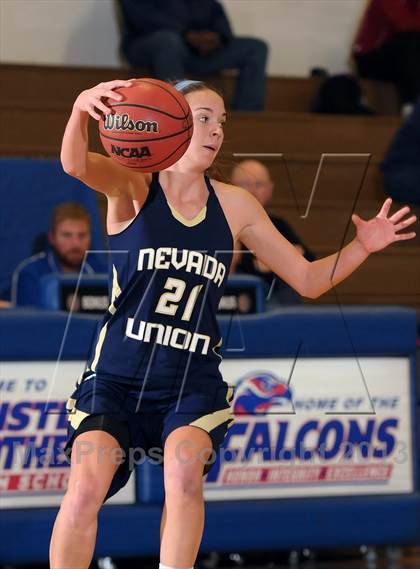 Thumbnail 2 in Nevada Union vs. Monterey Trail (Christian Brothers Holiday Classic) photogallery.
