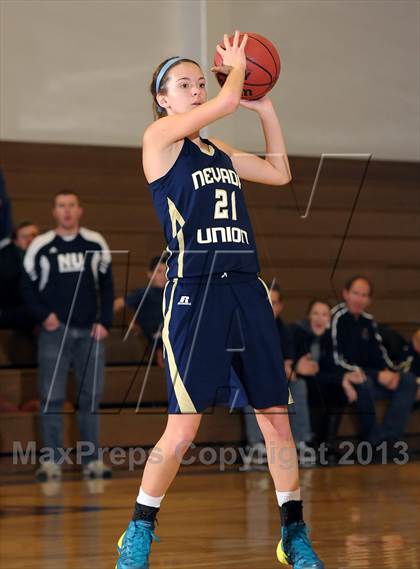 Thumbnail 1 in Nevada Union vs. Monterey Trail (Christian Brothers Holiday Classic) photogallery.