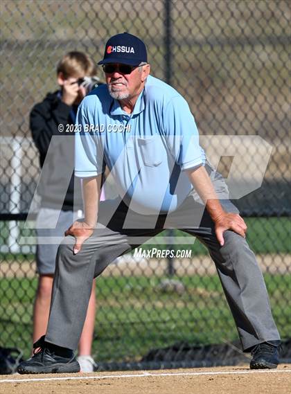 Thumbnail 1 in Eaton vs. Meeker photogallery.