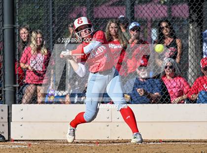 Thumbnail 3 in Eaton vs. Meeker photogallery.