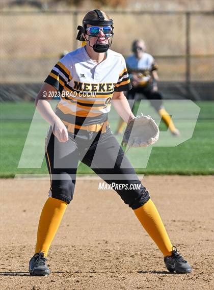 Thumbnail 2 in Eaton vs. Meeker photogallery.