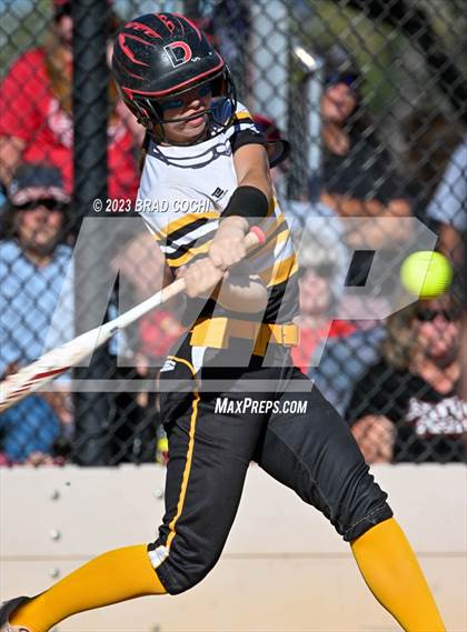 Thumbnail 1 in Eaton vs. Meeker photogallery.
