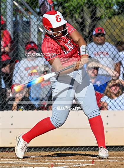 Thumbnail 2 in Eaton vs. Meeker photogallery.