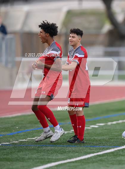Thumbnail 3 in Johnson vs Lee (UIL 6A Region 4 Quarterfinals) photogallery.