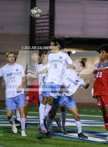 Thumbnail 2 in Johnson vs Lee (UIL 6A Region 4 Quarterfinals) photogallery.