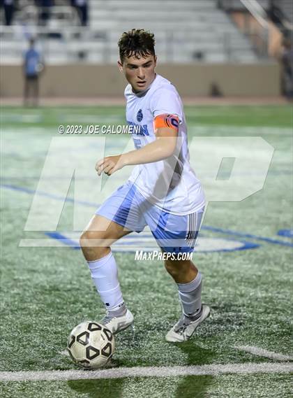 Thumbnail 2 in Johnson vs Lee (UIL 6A Region 4 Quarterfinals) photogallery.