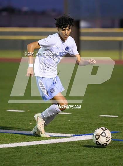 Thumbnail 2 in Johnson vs Lee (UIL 6A Region 4 Quarterfinals) photogallery.