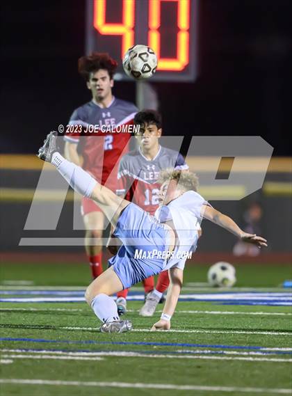 Thumbnail 1 in Johnson vs Lee (UIL 6A Region 4 Quarterfinals) photogallery.