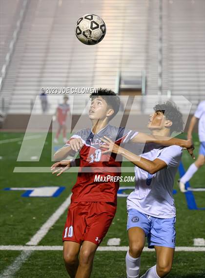 Thumbnail 2 in Johnson vs Lee (UIL 6A Region 4 Quarterfinals) photogallery.
