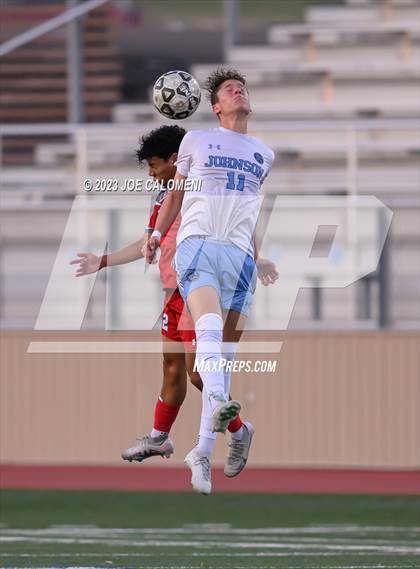 Thumbnail 2 in Johnson vs Lee (UIL 6A Region 4 Quarterfinals) photogallery.