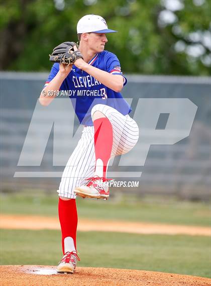 Thumbnail 3 in McMinn County vs Cleveland (District 5-AAA) photogallery.