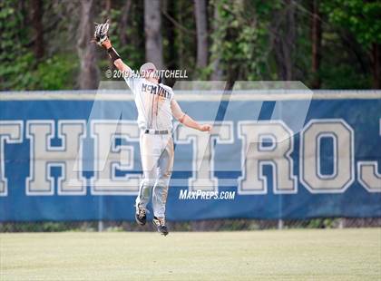 Thumbnail 3 in McMinn County vs Cleveland (District 5-AAA) photogallery.