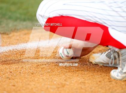 Thumbnail 3 in McMinn County vs Cleveland (District 5-AAA) photogallery.