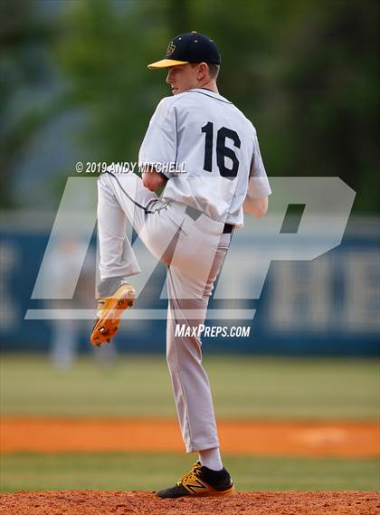 Thumbnail 3 in McMinn County vs Cleveland (District 5-AAA) photogallery.