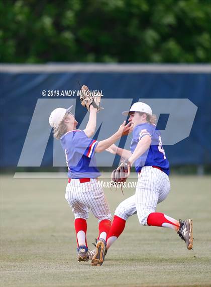 Thumbnail 1 in McMinn County vs Cleveland (District 5-AAA) photogallery.