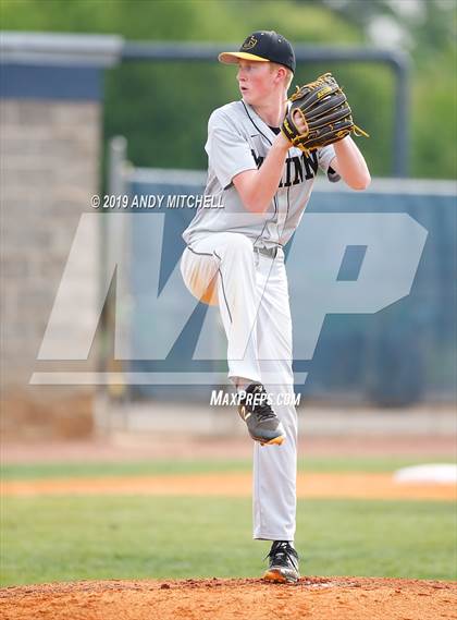 Thumbnail 2 in McMinn County vs Cleveland (District 5-AAA) photogallery.