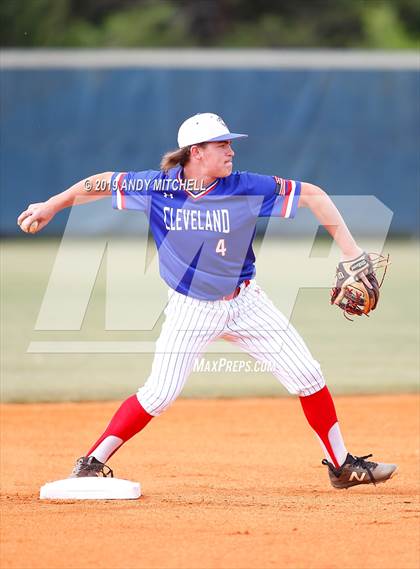 Thumbnail 1 in McMinn County vs Cleveland (District 5-AAA) photogallery.