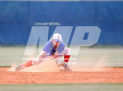 Thumbnail 3 in McMinn County vs Cleveland (District 5-AAA) photogallery.