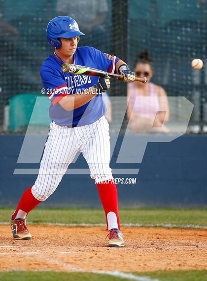 Thumbnail 1 in McMinn County vs Cleveland (District 5-AAA) photogallery.