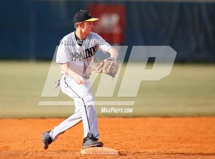 Thumbnail 3 in McMinn County vs Cleveland (District 5-AAA) photogallery.