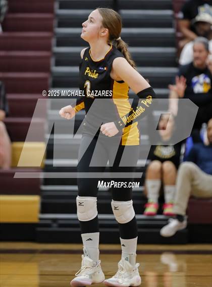 Thumbnail 1 in Notre Dame Prep @ Mountain Pointe photogallery.