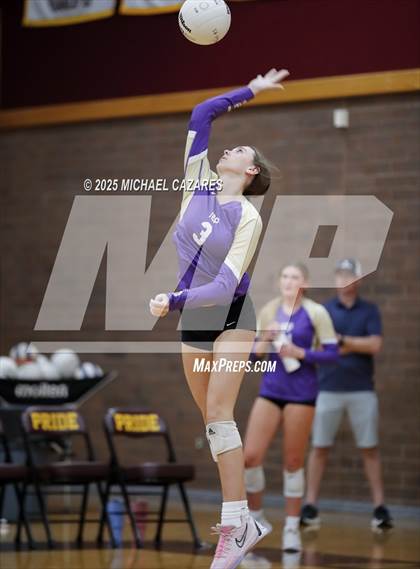 Thumbnail 2 in Notre Dame Prep @ Mountain Pointe photogallery.