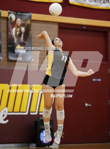 Thumbnail 1 in Notre Dame Prep @ Mountain Pointe photogallery.