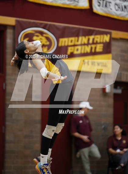 Thumbnail 2 in Notre Dame Prep @ Mountain Pointe photogallery.
