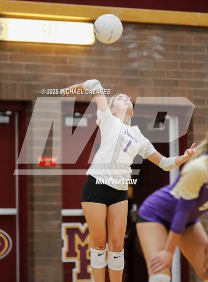 Thumbnail 2 in Notre Dame Prep @ Mountain Pointe photogallery.