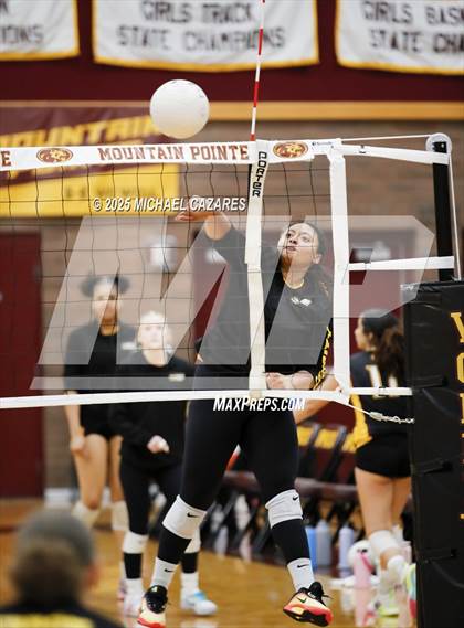 Thumbnail 3 in Notre Dame Prep @ Mountain Pointe photogallery.