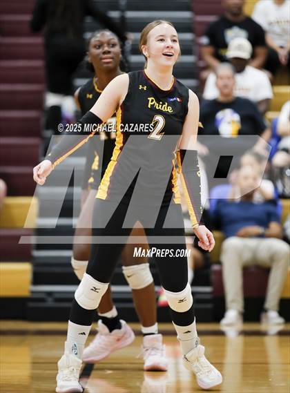 Thumbnail 2 in Notre Dame Prep @ Mountain Pointe photogallery.